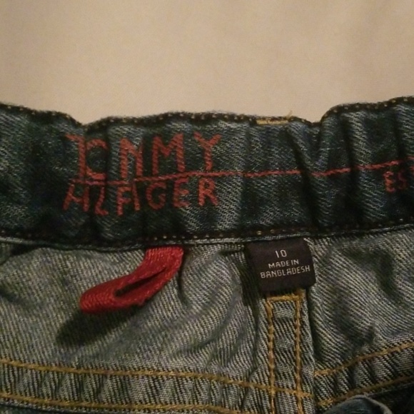 Boys Size 10 Tommy Hilfiger Jeans - Picture 2 of 3